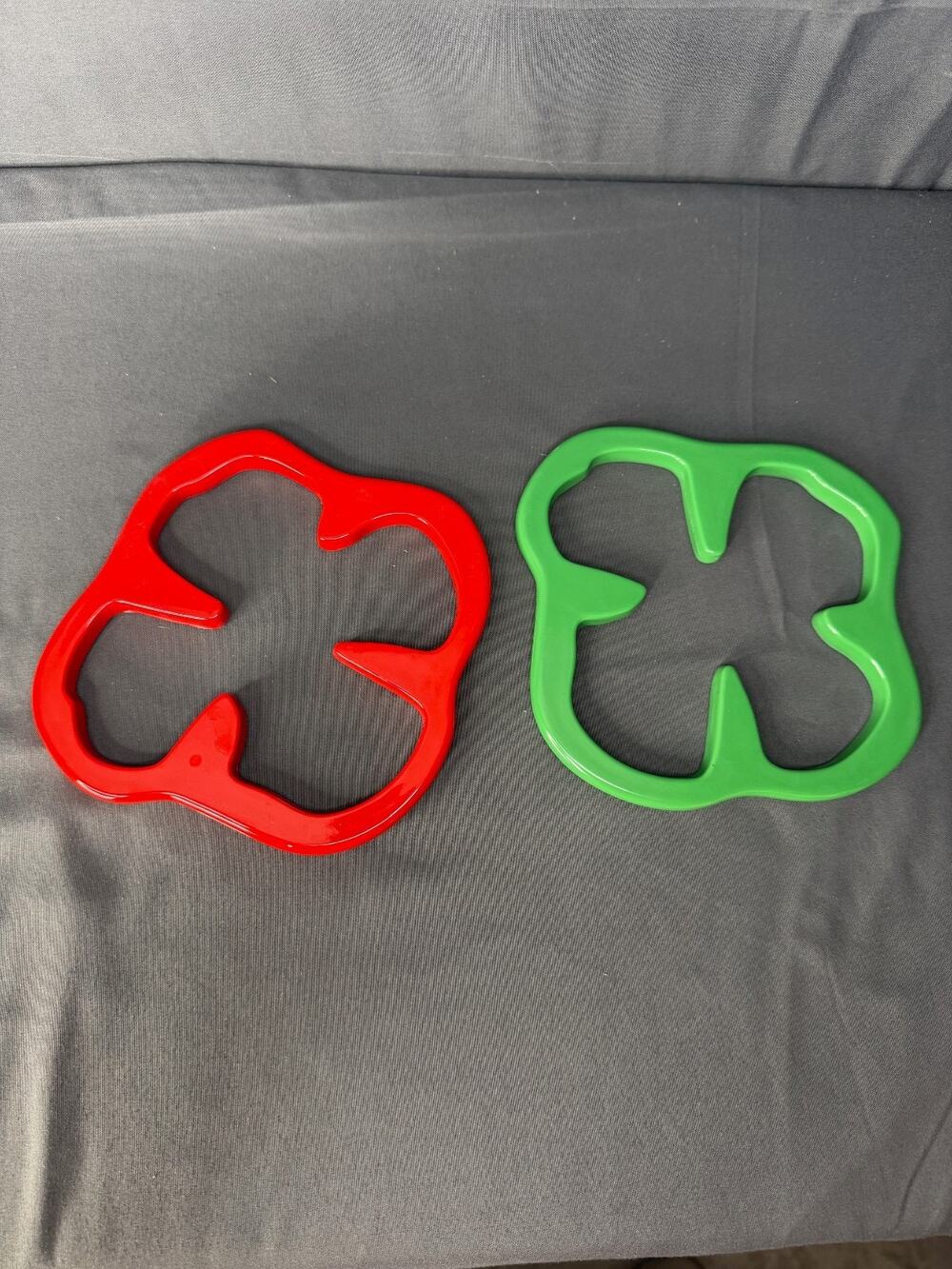 ZAK! Melamine Red and Green Pepper Trivets Set of 2 NEW UNIQUE FIND!